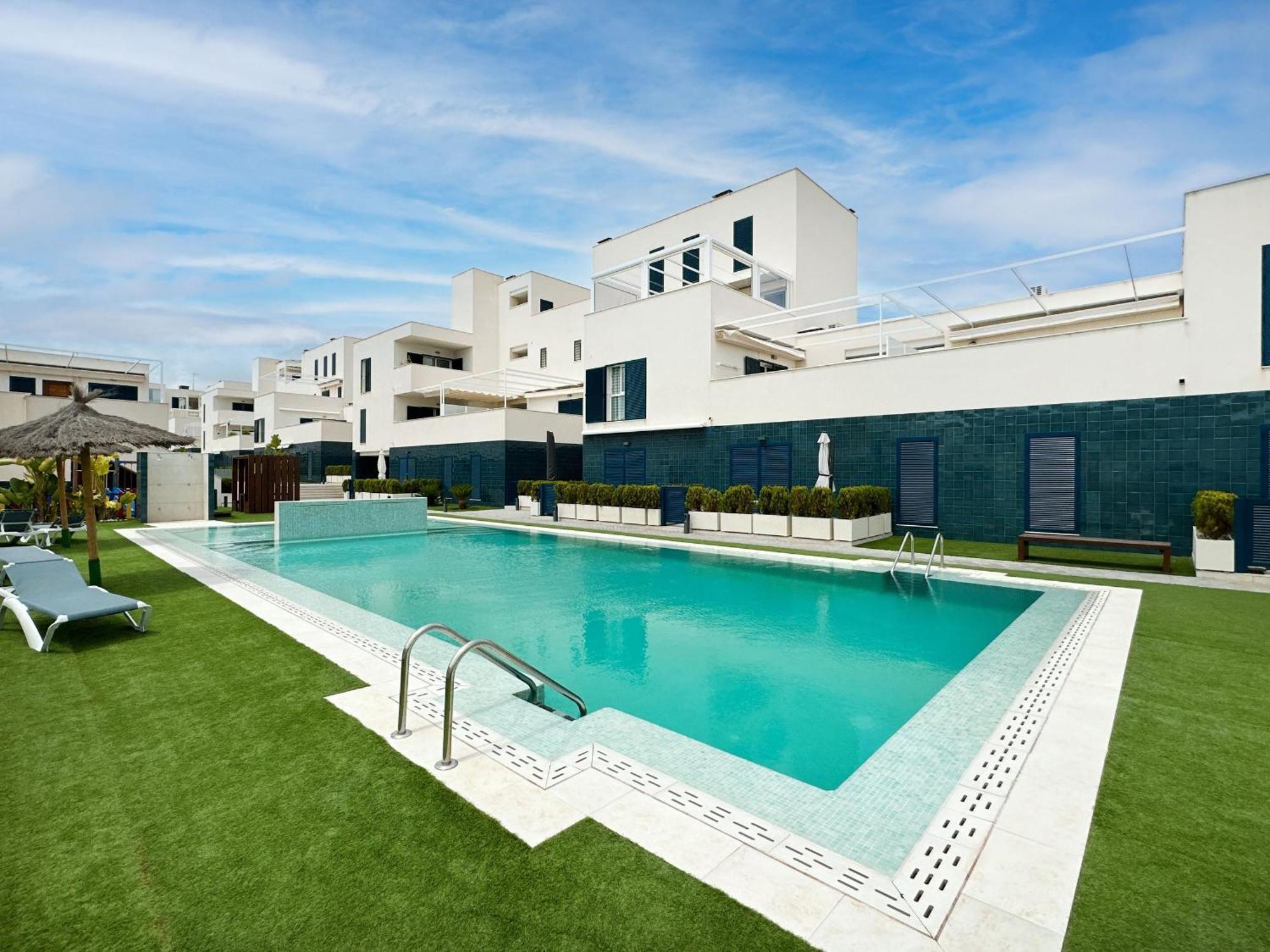 Turquesa Del Mar - Sun & Beach & Golf & Bike - Large Terrace Ground-Floor Spanish Apartment Dehesa de Campoamor  المظهر الخارجي الصورة