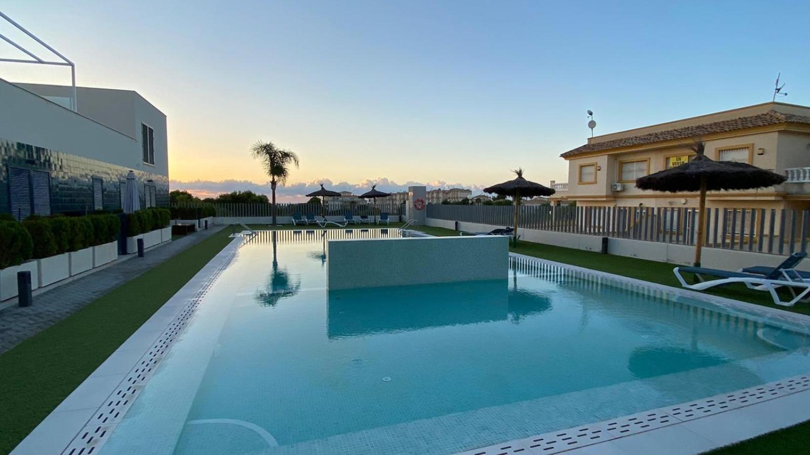 Turquesa Del Mar - Sun & Beach & Golf & Bike - Large Terrace Ground-Floor Spanish Apartment Dehesa de Campoamor  المظهر الخارجي الصورة