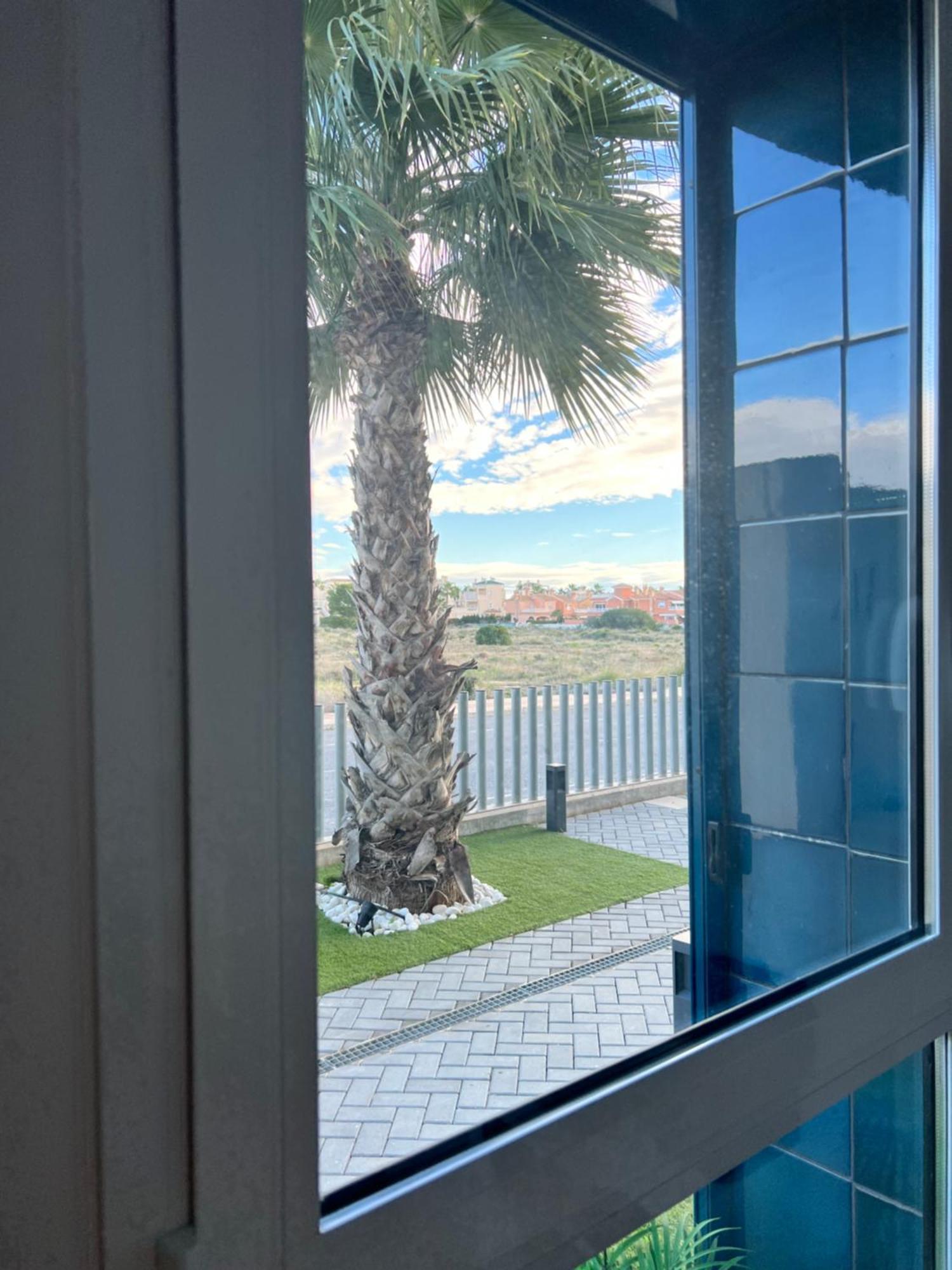 Turquesa Del Mar - Sun & Beach & Golf & Bike - Large Terrace Ground-Floor Spanish Apartment Dehesa de Campoamor  المظهر الخارجي الصورة